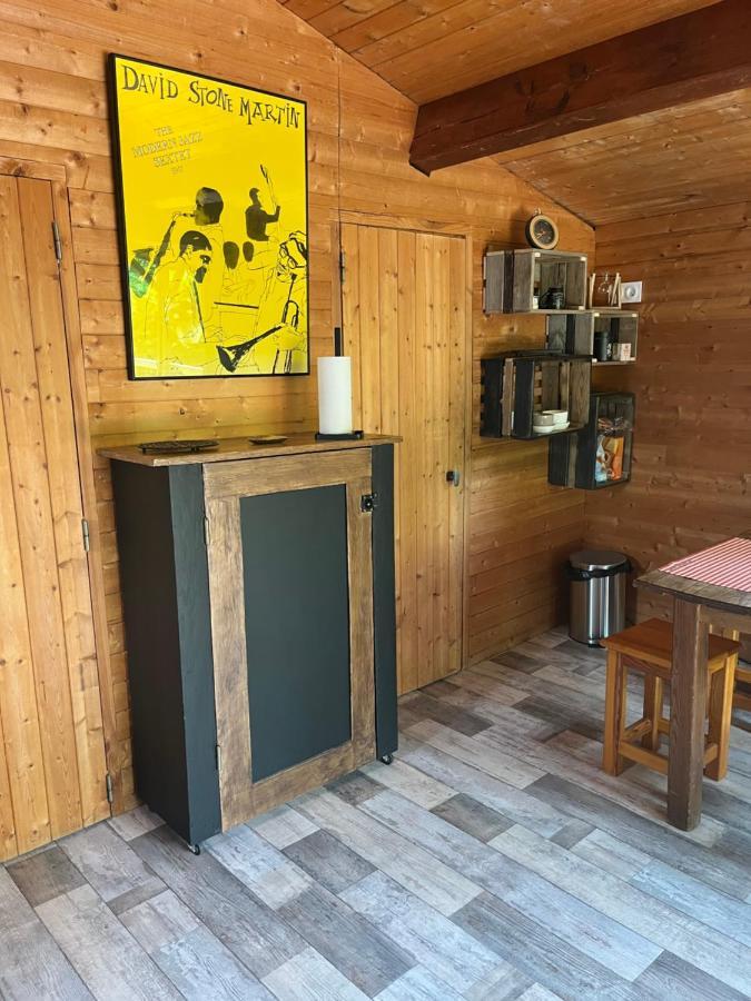 La Voulte-sur-Rhone Les Petits Chalets De Dudu מראה חיצוני תמונה